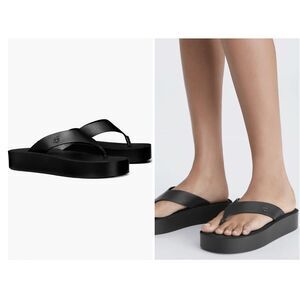 New TORY BURCH Logo Black Leather Thing Platform Sandals Flip Flops Sz 10 $175